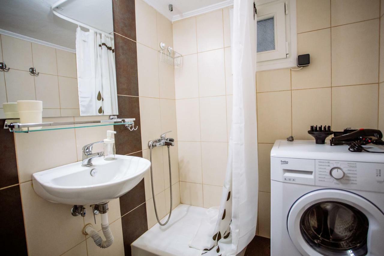 Luxurious & Modern | Walk Everywhere | 5★ Amenities Salonicco Esterno foto